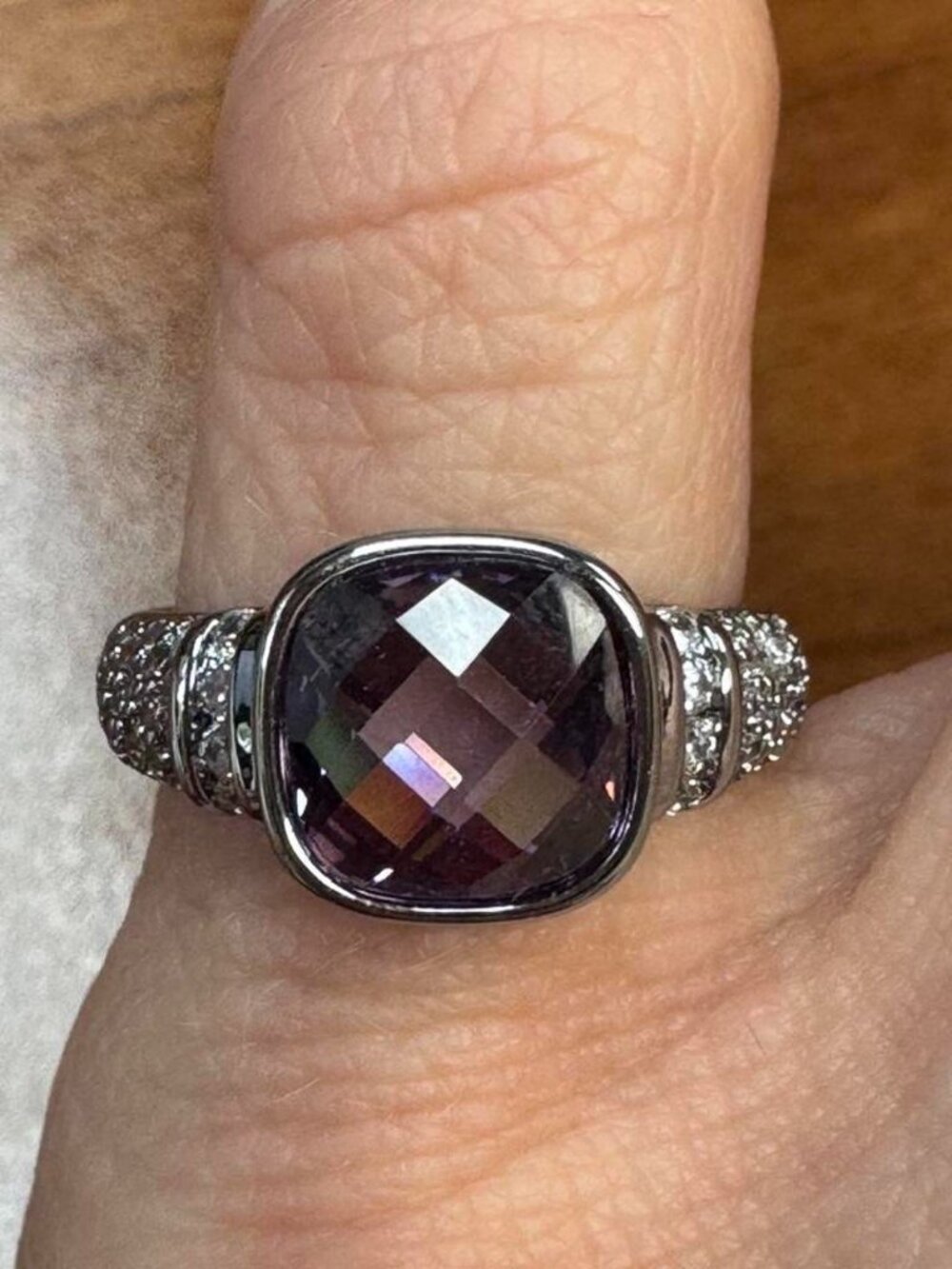 Bomb Party February 2025 Ring, Size 5